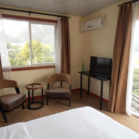 Yangshuo River Times Hotel Bagian luar foto